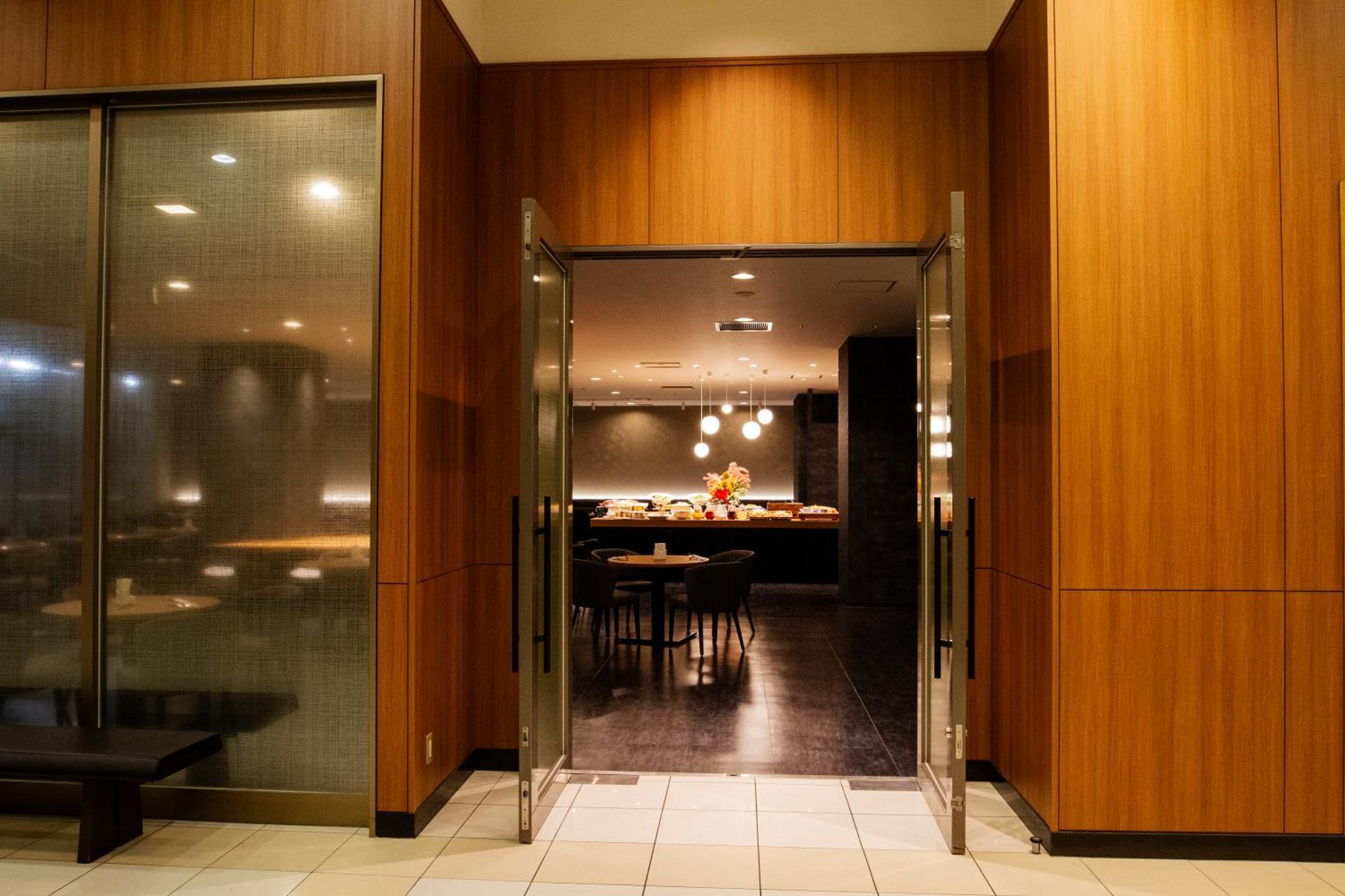 Hotel Kanazawa Exteriör bild